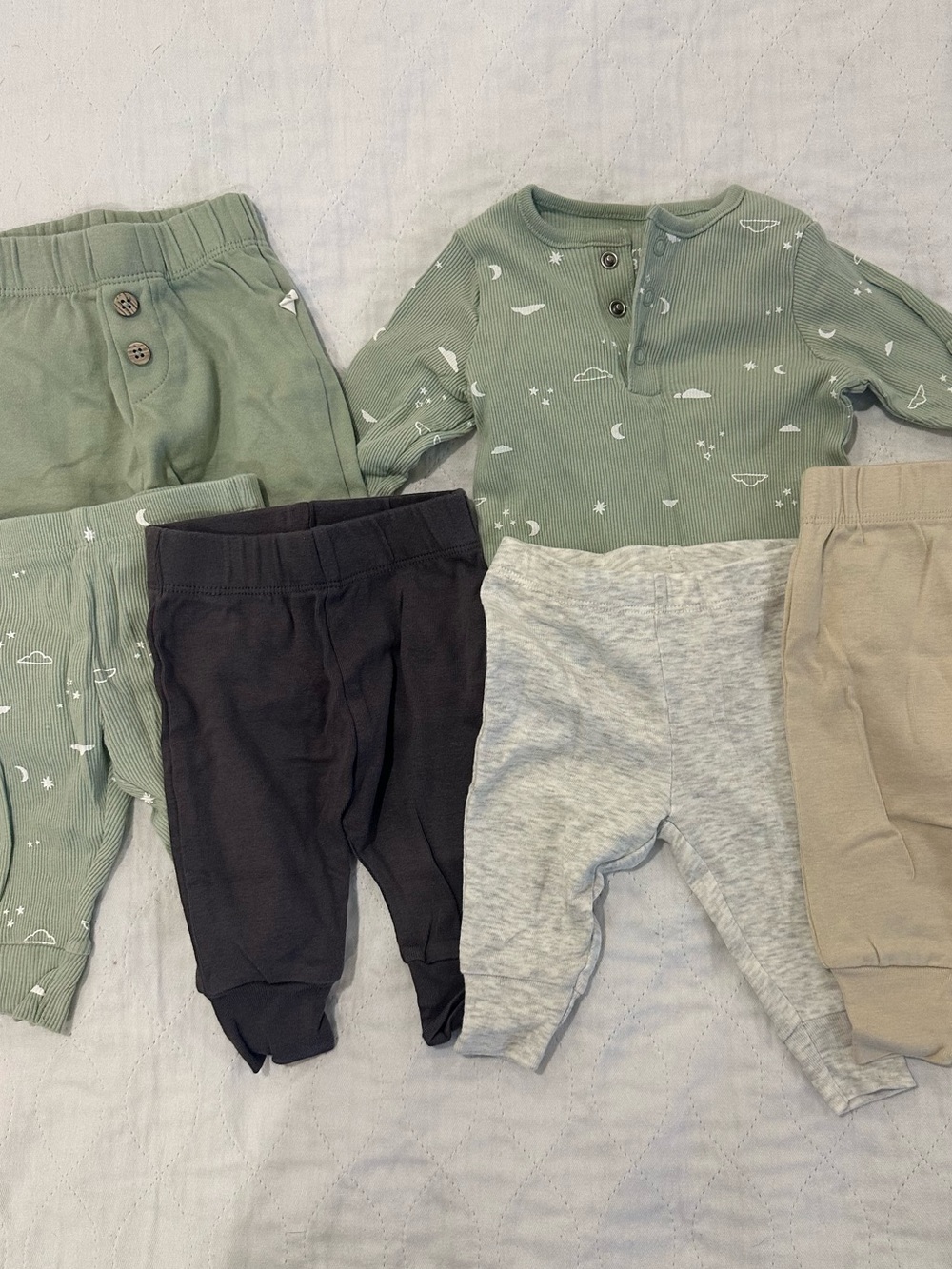 Carter’s Baby Clothing Bundle